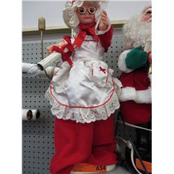 Animated Christmas decoration, Approx. 20" tall