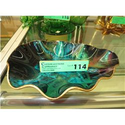 Leaf shaped Seetusee dish, marked