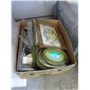 Image 1 : Box of picture frames