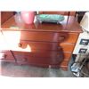 Image 1 : Solid vintage bedroom suite