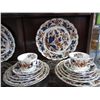 Image 5 : 89 piece English china, Dove Dale pattern