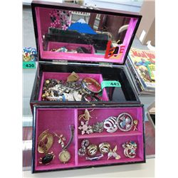 Vintage inlaid jewelry box