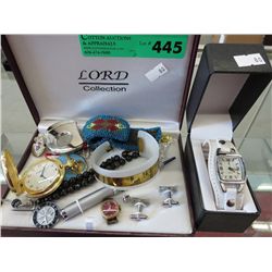 Box with pen and key chain gift set