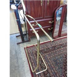 Brass quilt rack  28" x 33"