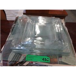 15 pieces of square glass plates