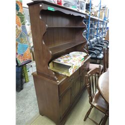 China cabinet with hutch