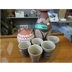 7 pieces of clay decorative items