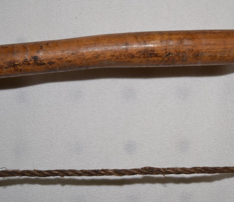 PLAINS INDIAN BOW - R. G. Munn Auction LLC