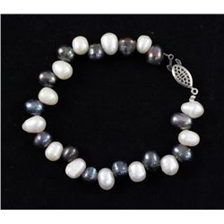 105.23CTW 9" WHITE-BLACK FRESHWATER PEARL BRACELET META