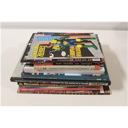 LOT OF 10 ASSORTED GRAPHIC NOVELS