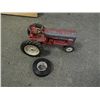 Image 1 : VINTAGE METAL TOY TRACTOR