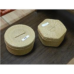 WICKER BASKETS WITH LIDS - 2