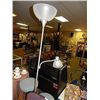 Image 1 : FLOOR LAMP