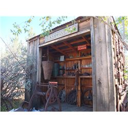 Lucky Cuss Building -