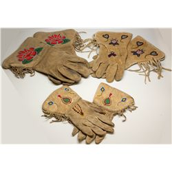 Beaded Leather Indian Gloves -