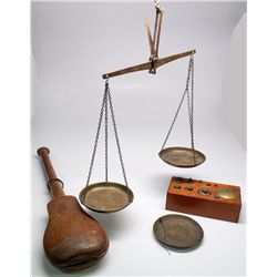 Pocket Scale and Extra Weigh Set -