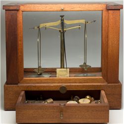 Seederer-Kohlbusch Analytical Balance Scale with Weights - Jersey City, NJ