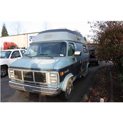 1988 GMC VANDURA 2500 MOTORHOME, BLUE, VIN # 2GDE625K7J4505167