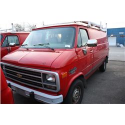 1995 CHEVROLET VAN 20, CARGO VAN, RED VIN # 1GCEG25P4SF250828