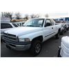 Image 1 : 2001 DODGE RAM 1500 2DR PU, WHITE, VIN # 1B7HF13Y41J549916