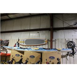 BLUE SEAWARD 2 PERSON KAYAK WITH 2 AQUA BOUND PADDLES AND 2 LIFE JACKETS