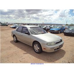 1994 - NISSAN ALTIMA