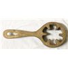 Image 2 : Solid Brass Hand Corn Sheller