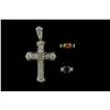 Image 1 : RING:  [1] 14KYG ring set with 1 rd, 6.3 mms in diameter, orange 'Mandarin' garnet and  2 rd emerald