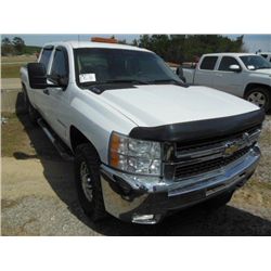 2008 CHEVROLET 4X4 CREWCAB PICKUP, S/N 1GCHK23K58F194281, 6.0L V8 GAS ENG, A/T, P/S, A/C, ALUM L SHA