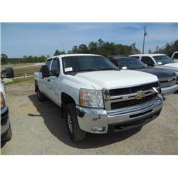 2007 CHEVROLET 2500HD Z71 4X4 CREW CAB PICKUP, S/N 1GCHK23637F507295, 6.6L DIESEL, A/T, P/S, A/C, CL