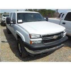 2007 CHEVROLET 4X4 CREWCAB PICKUP, S/N 1GCHK23U27F200456, 6.0L V8 GAS ENG, A/T, P/S, A/C, TOOLBOX, O
