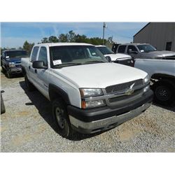 2004 CHEVROLET 2500HD 4X4 CREW CAB PICKUP, S/N 1GCHK23U44F184272, V8 GAS, A/T, P/S, A/C, ODOMETER RE