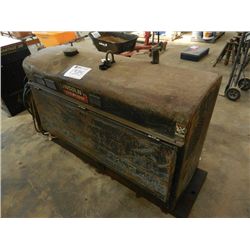 LINCOLN CLASSIC II ARC WELDER, S/N LPM426FPS, LEADS, DIESEL ENG, METER READING 6,612 HRS