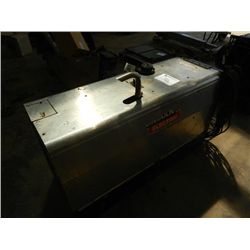 LINCOLN VANTAGE 300 WELDER, S/N U1080602161, LEADS, DIESEL ENG, METER READING 2,963 HRS