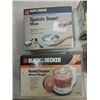 Image 2 : LOT 4 KITCHEN TOOLS: BLACK & DECKER CHOPPER & MIXR