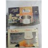Image 3 : LOT 4 KITCHEN TOOLS: BLACK & DECKER CHOPPER & MIXR