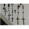 Image 2 : LOT 6 VINTAGE WOOD BEAD CHAINS & CRUCIFIXES