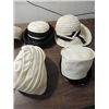 Image 2 : LOT 7 VINTAGE LADY'S 50S & 60S FORMAL & RIDING HAT