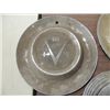 Image 2 : LOT 3 VINTAGE HUBACAPS: 1948 HUDSON, 1953 BUICK &