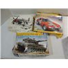 Image 1 : LOT 3 PLASTIC MODEL KIT: WWII GERMAN TANK
