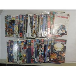 LOT 21 DC & MARVEL COMIC BOOKS: PREVIEWS, FLASH,