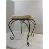 Image 1 : 16X16 CONTEMPORARY WROUGHT IRON VANITY SEAT