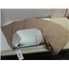 Image 1 : LOT 7 DINING PLACE MATTS BEVELED GLASS MIRRORS