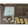 Image 2 : LOT 2 VINTAGE CEILING LIGHTS: 112 GLASS PRISMS,