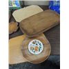 Image 2 : LOT 13 WOOD & METAL TRAYS: 3 METAL TRAY, 5 CUTTING
