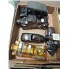 Image 4 : LOT 22 VINTAGE AVON MENS AFTER SHAVE DECANTERS: