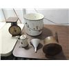 Image 1 : LOT 5 VINTAGE ENAMAL WARE: 12"D LARGE KETTLE, 1