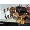 Image 2 : LOT 7 VINTAGE REED WOVEN ASSORTED SIZES BASKETS &