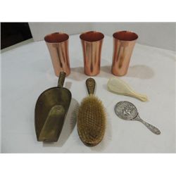 LOT 7 VINTAGE ITEMS: BRASS SCOOP, 2 OLD HAIR BRUSH