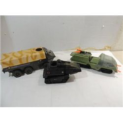 LOT 3 VINTAGE GI JOE & COBRA VEHICLES: 1983 HISS,